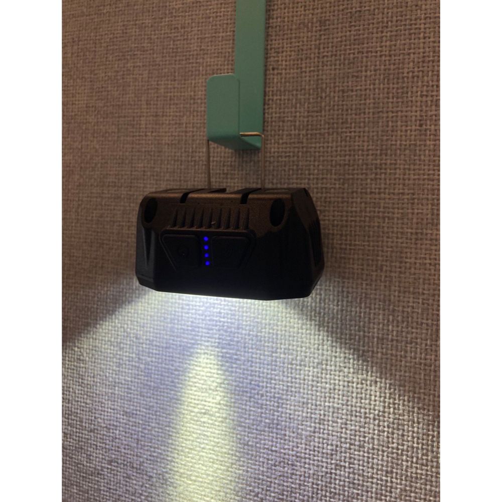 Berg XPG+COB LED-pannlampa med sensor uppladdningsbar 450 lm 50 m