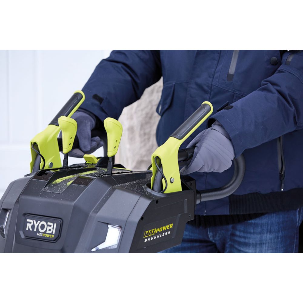 Ryobi MAX POWER snöslunga 61 cm RY36STX61A-260F (2 x 6,0 Ah)