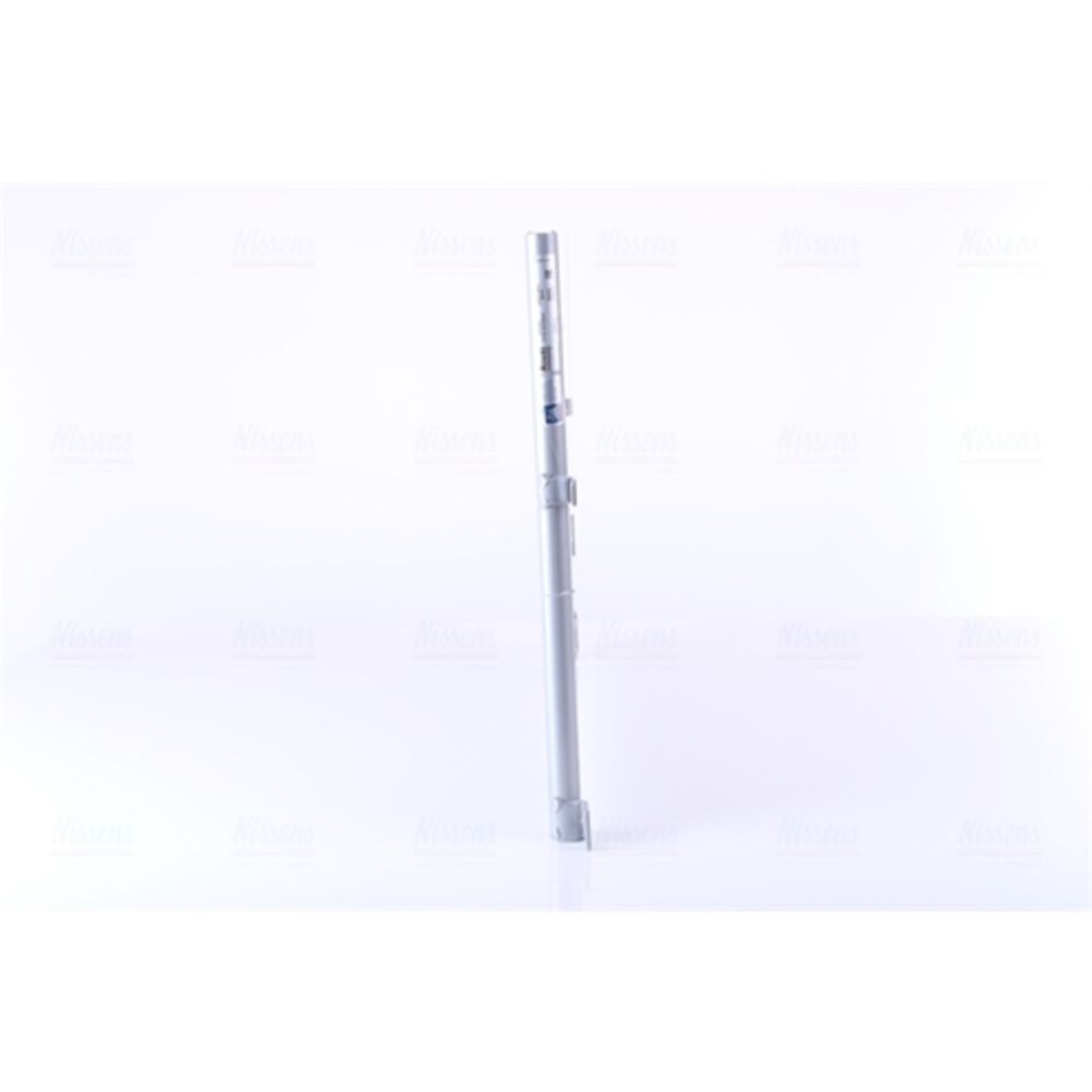 Ilmastointilaitteen lauhdutin 30-8327