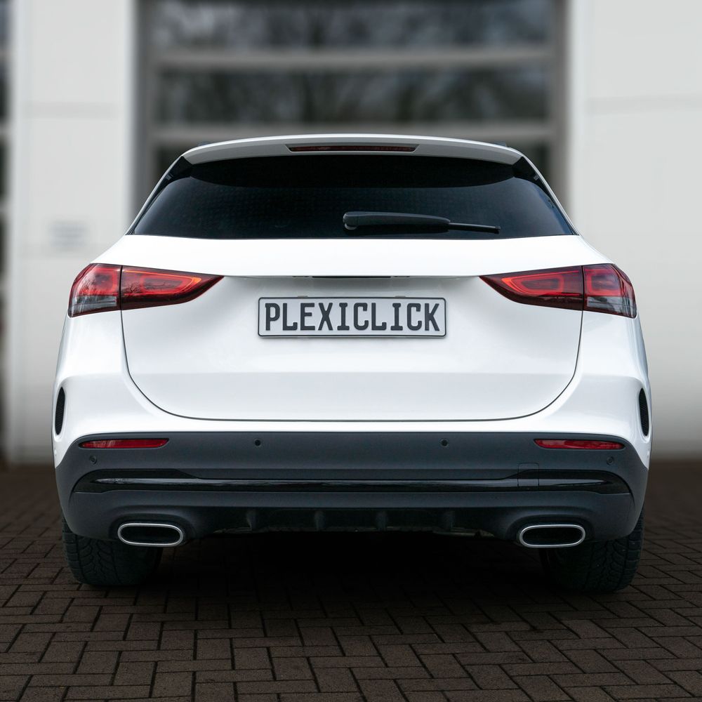 Plexiclick V3.1 läpinäkyvä rekisterikilven pidike 118 mm korkealle kilvelle