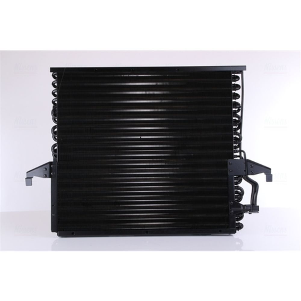 Ilmastointilaitteen lauhdutin 30-00384