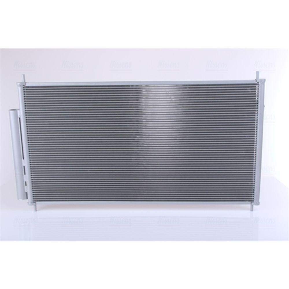 Ilmastointilaitteen lauhdutin 30-00333