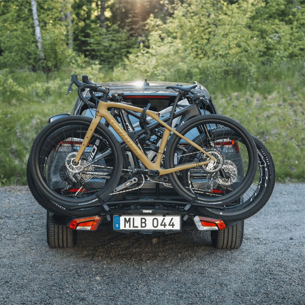 Thule EasyFold 3 3-bike 13-pin 945100 polkupyöräteline vetokoukkuun
