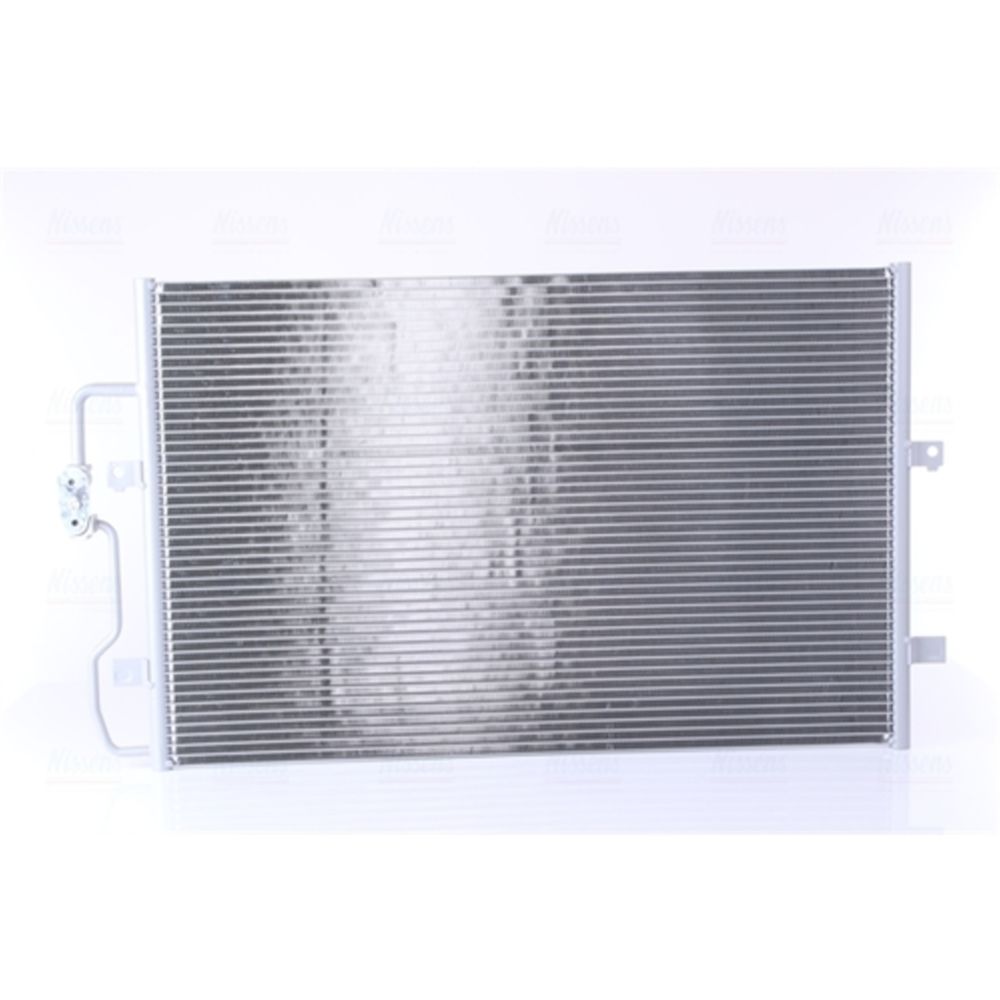 Ilmastointilaitteen lauhdutin 30-00272