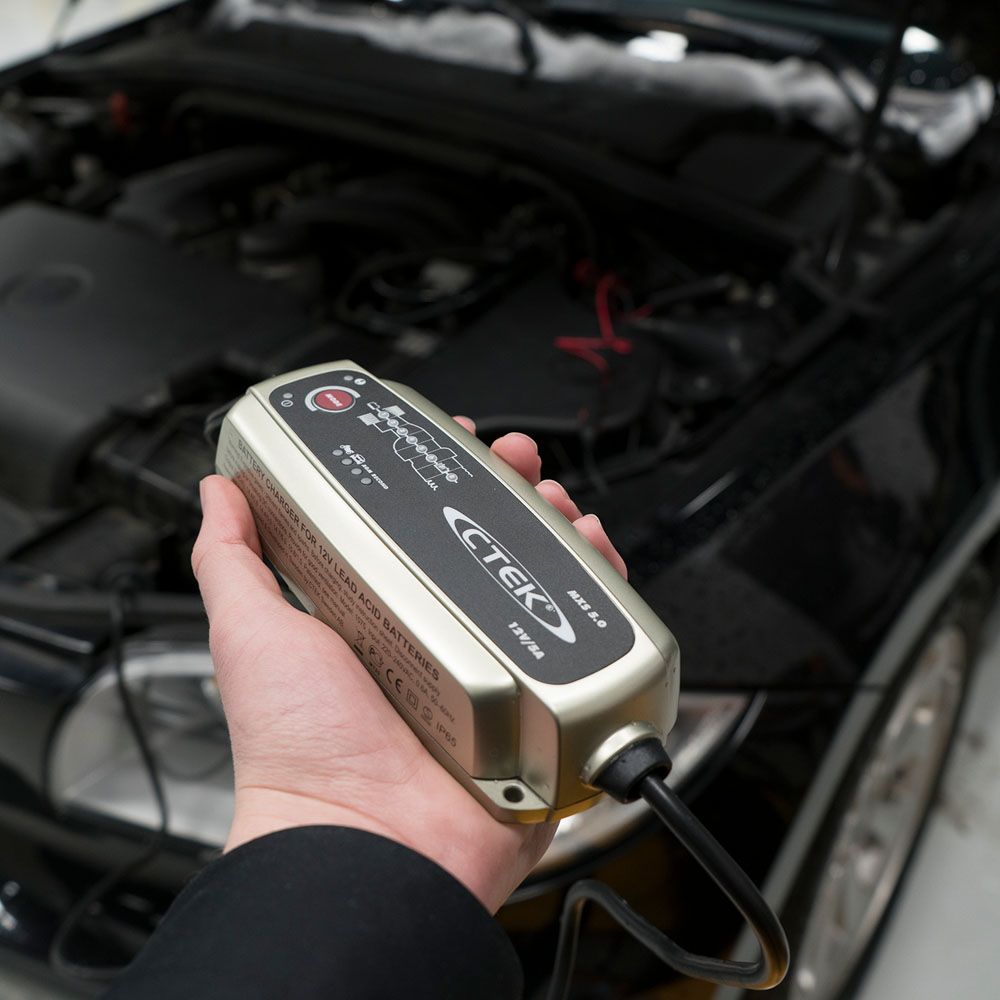 CTEK ylläpitolaturi MXS 5.0 12 V / 5 A