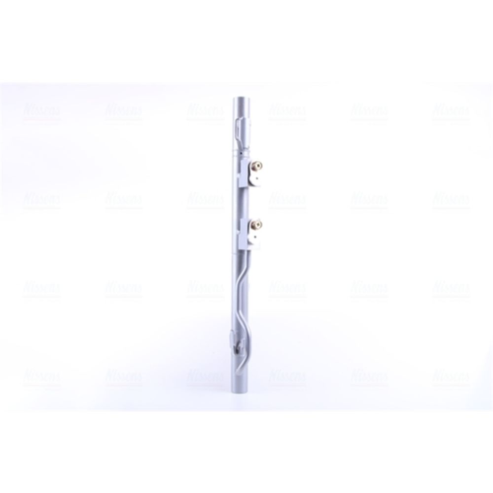 Ilmastointilaitteen lauhdutin 30-00373