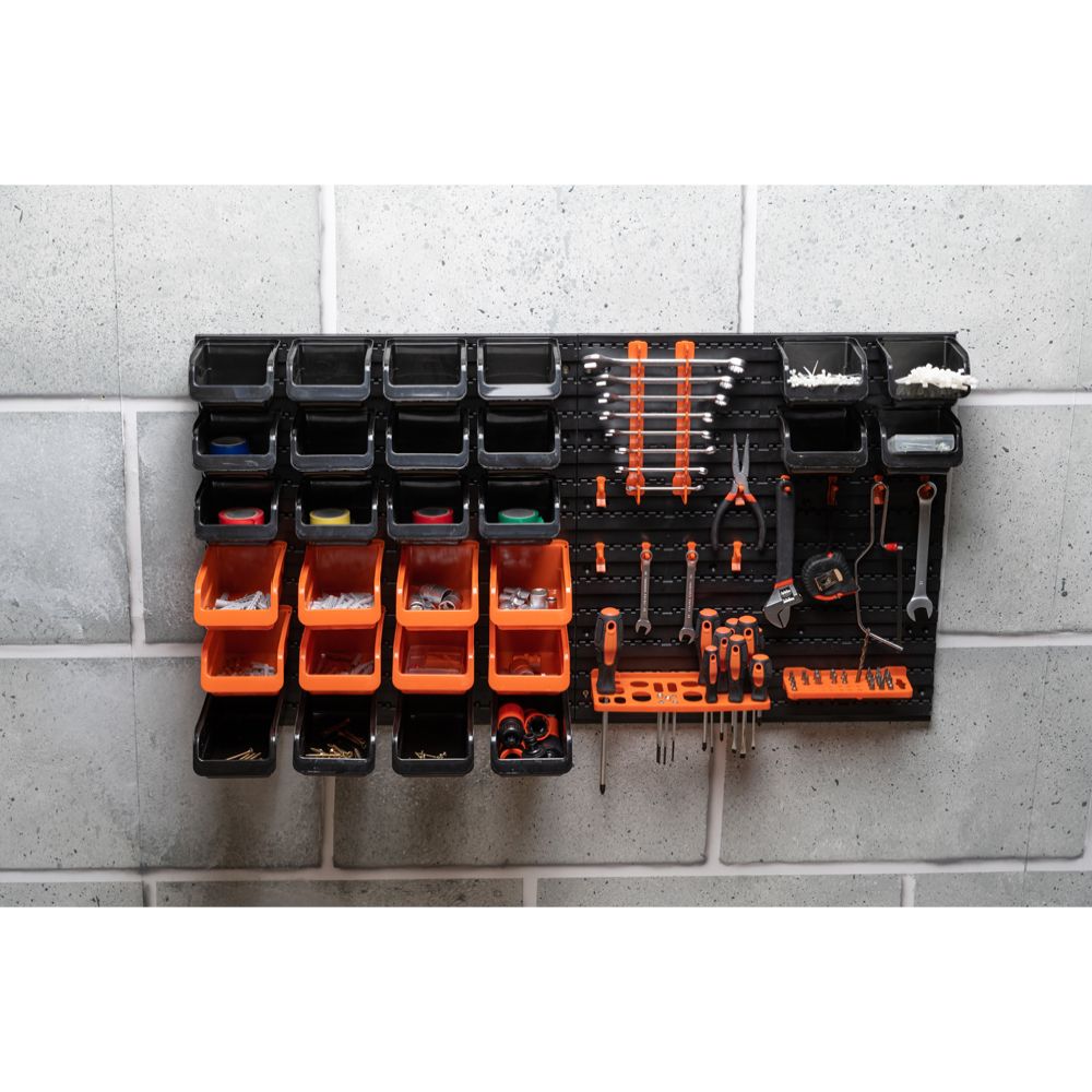 BLACK+DECKER työkaluseinä 43 osaa
