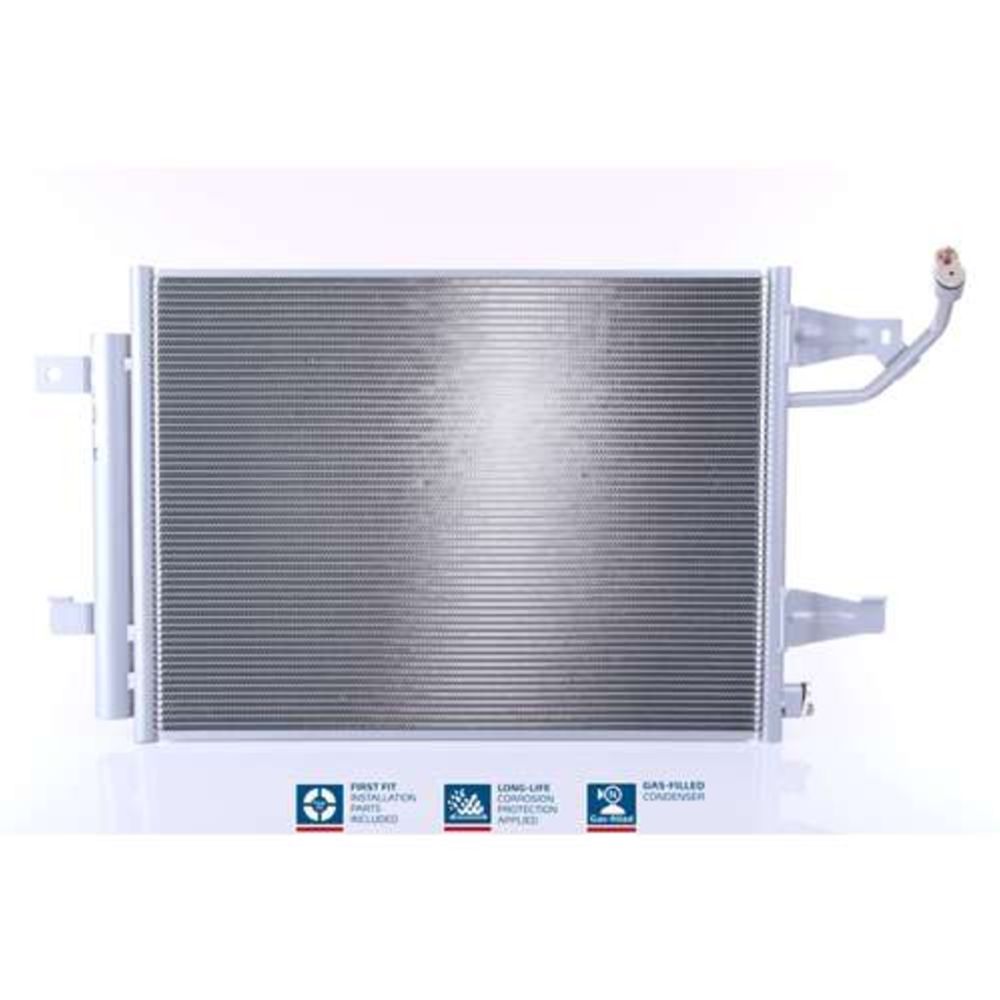 Ilmastointilaitteen lauhdutin 30-04021