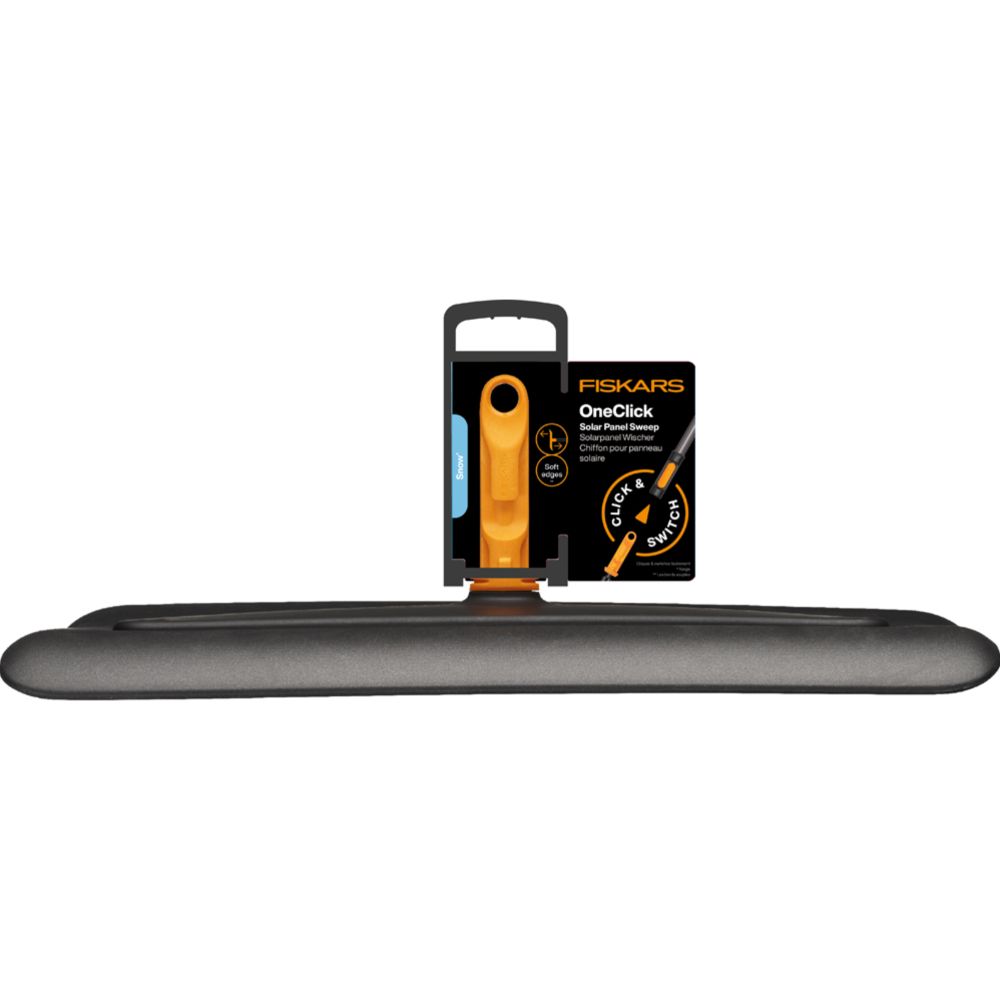 Fiskars OneClick lumepuhastaja päikesepaneelidele