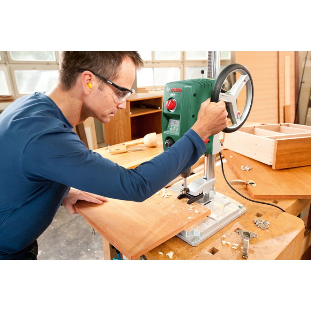 Bosch PBD 40 pylväsporakone 1-13 mm 710 W