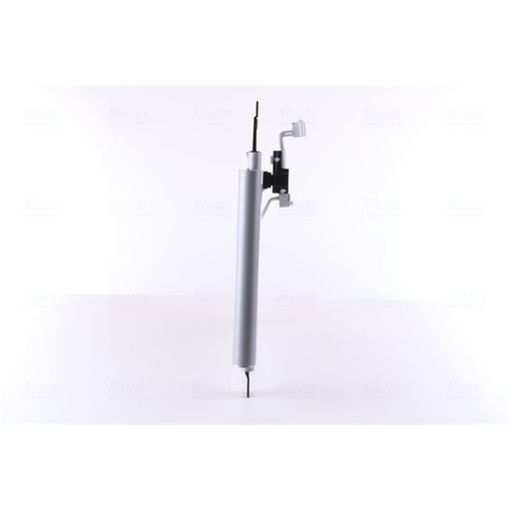 Ilmastointilaitteen lauhdutin 30-00200