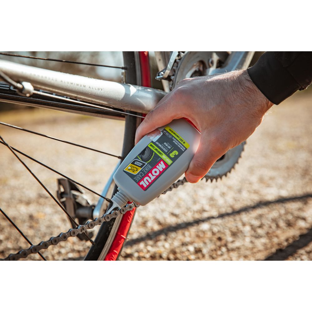 Motul Bike Chain Lube Dry ketjuöljy 100 ml