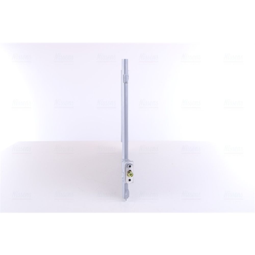 Ilmastointilaitteen lauhdutin 30-04050