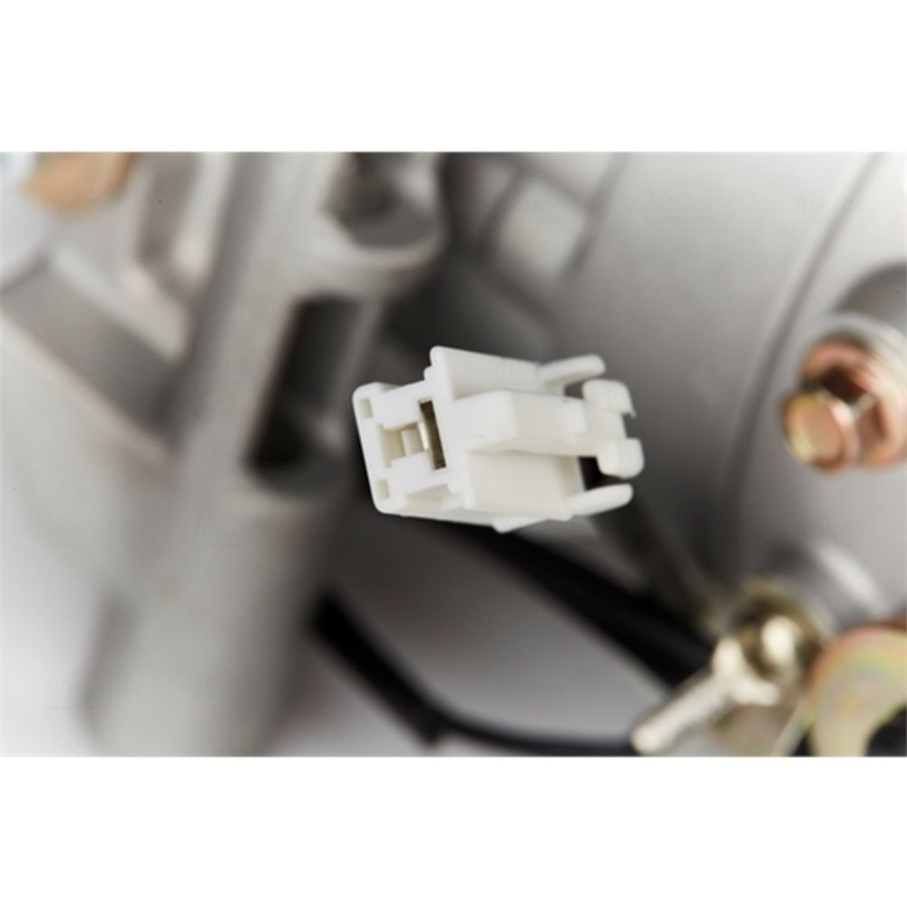 Ilmastointilaitteen kompressori 30-03641