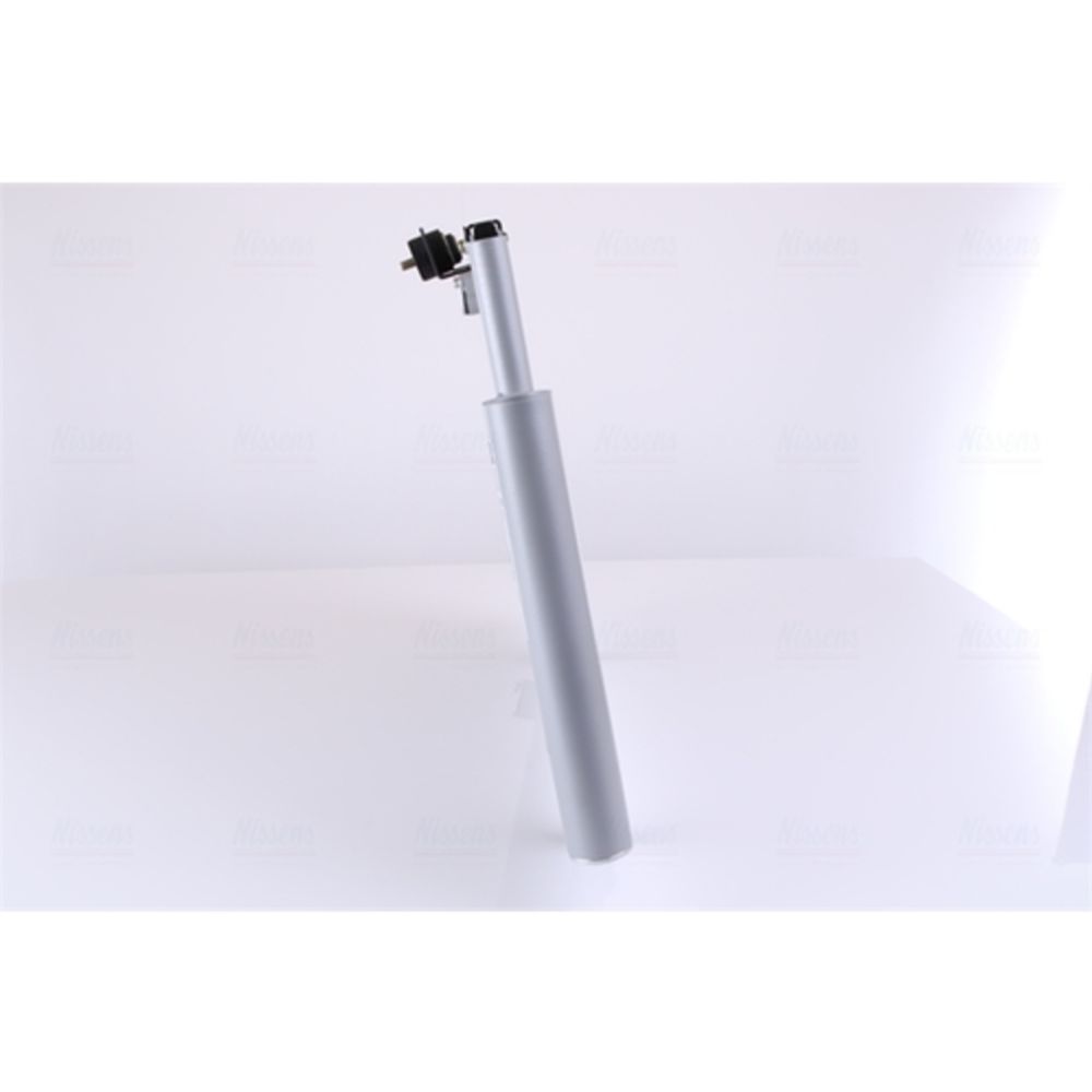 Ilmastointilaitteen lauhdutin 30-8373