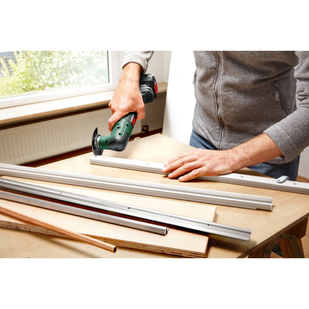 Bosch UniversalMulti 18V-32 akumultitööriist, 18 V Solo