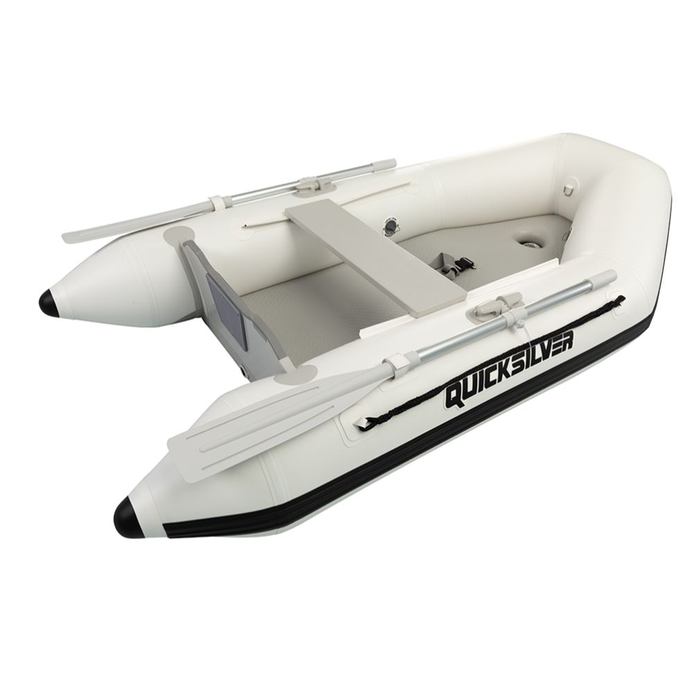 Quicksilver Tendy 240 kumivene ilmapohjalla