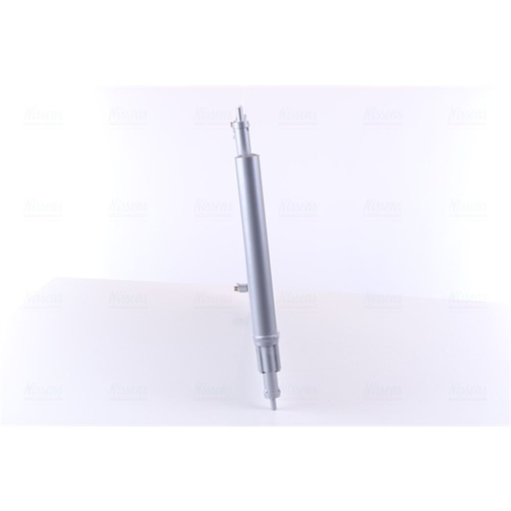 Ilmastointilaitteen lauhdutin 30-04051