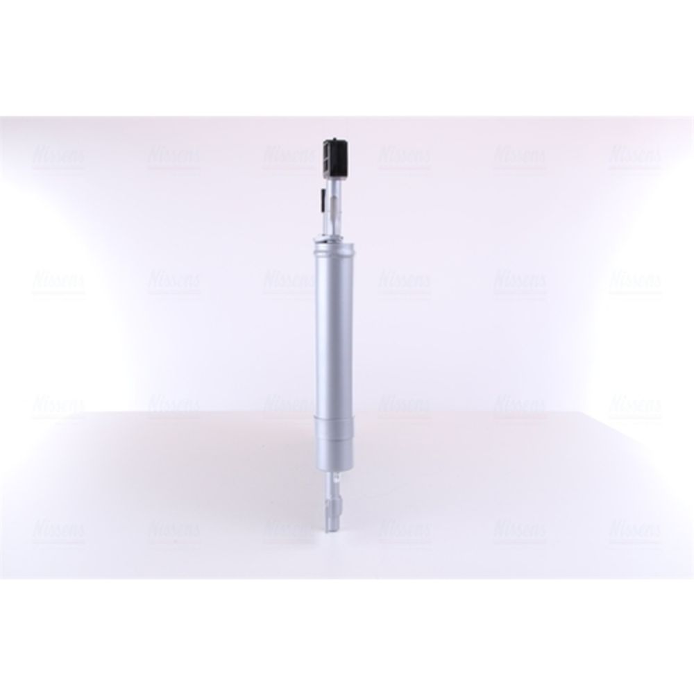 Ilmastointilaitteen lauhdutin 30-04043