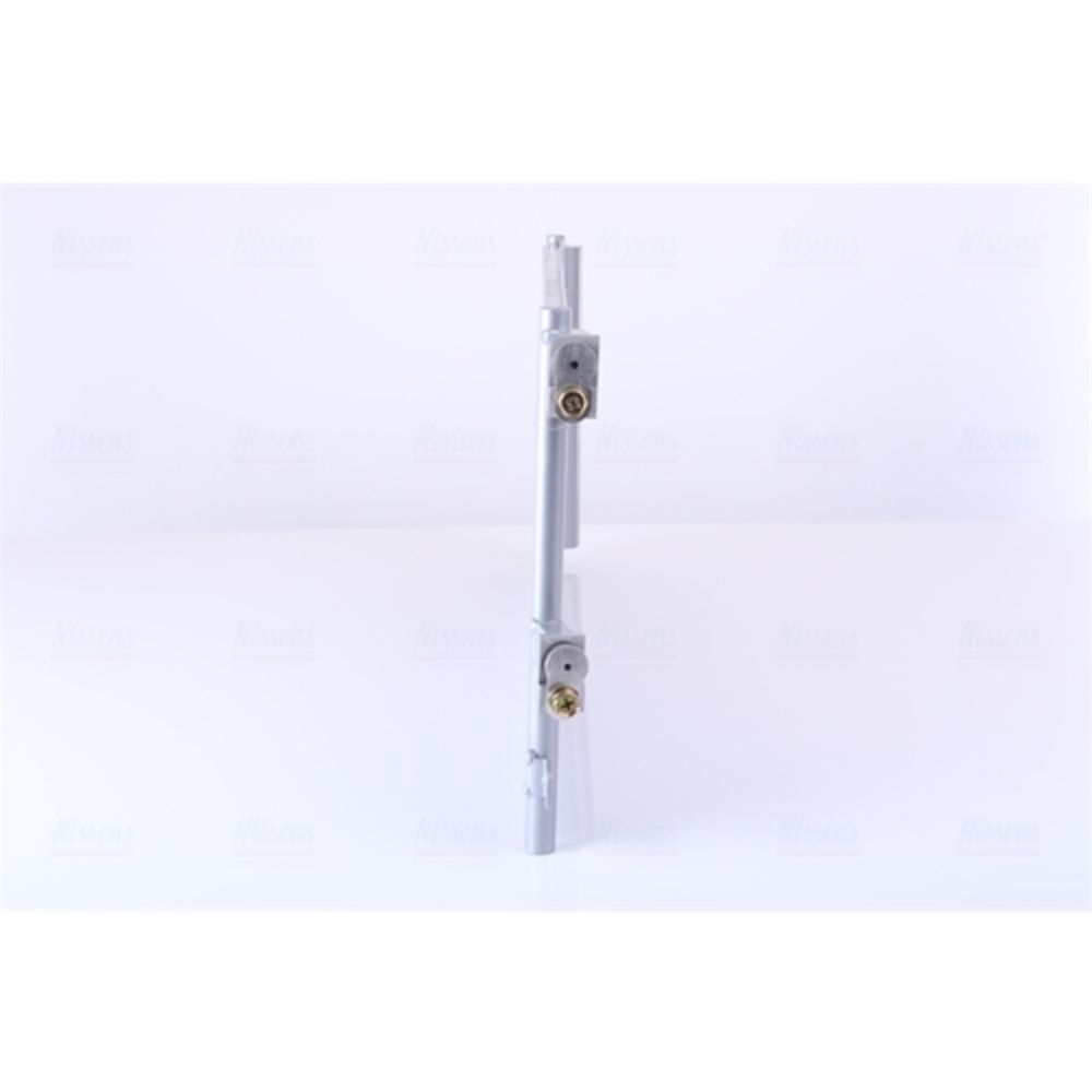 Ilmastointilaitteen lauhdutin 30-00393