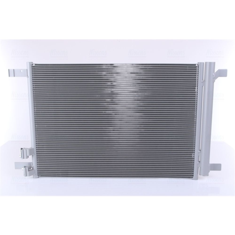 Ilmastointilaitteen lauhdutin 30-00370