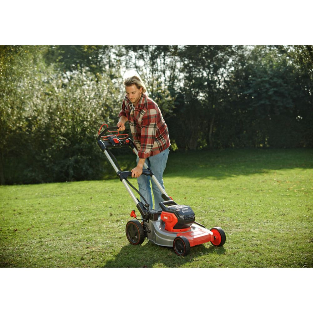 SKIL 0150 BA isevedav akumuruniiduk, 46 cm, 2 x 4,0 Ah, 20 V