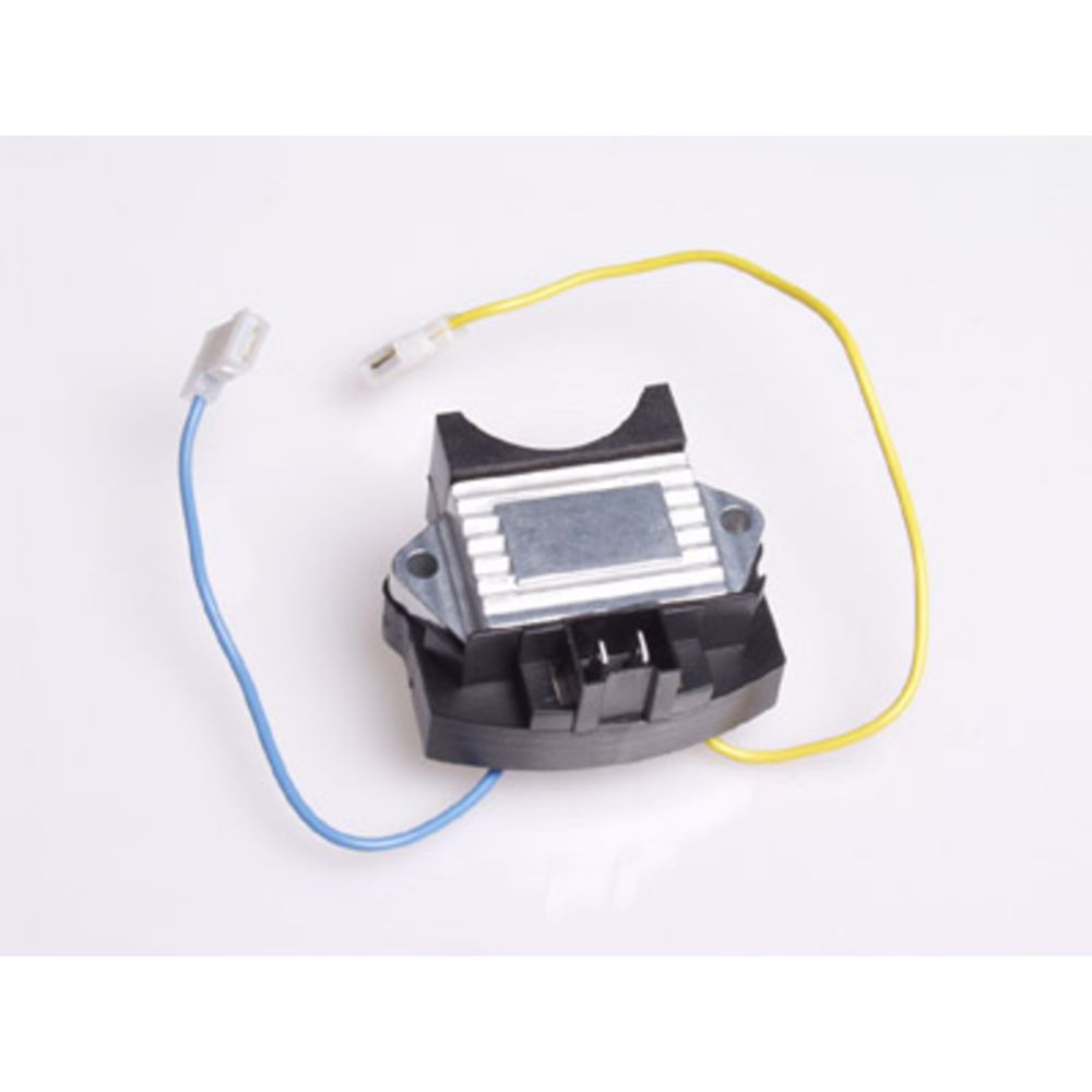 Jännitteensäädin 11-3182