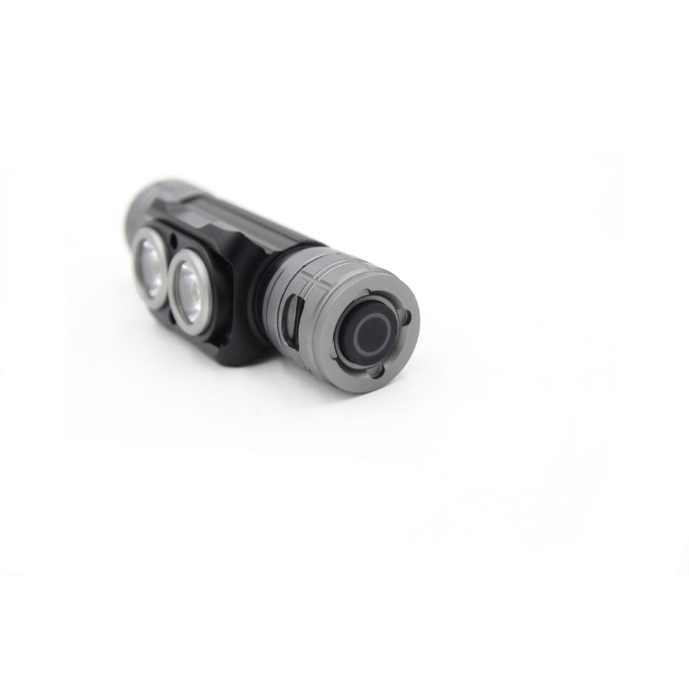Berg LED-pannlampa laddningsbar 3000 lm 150 m 2600 mAh aluminium