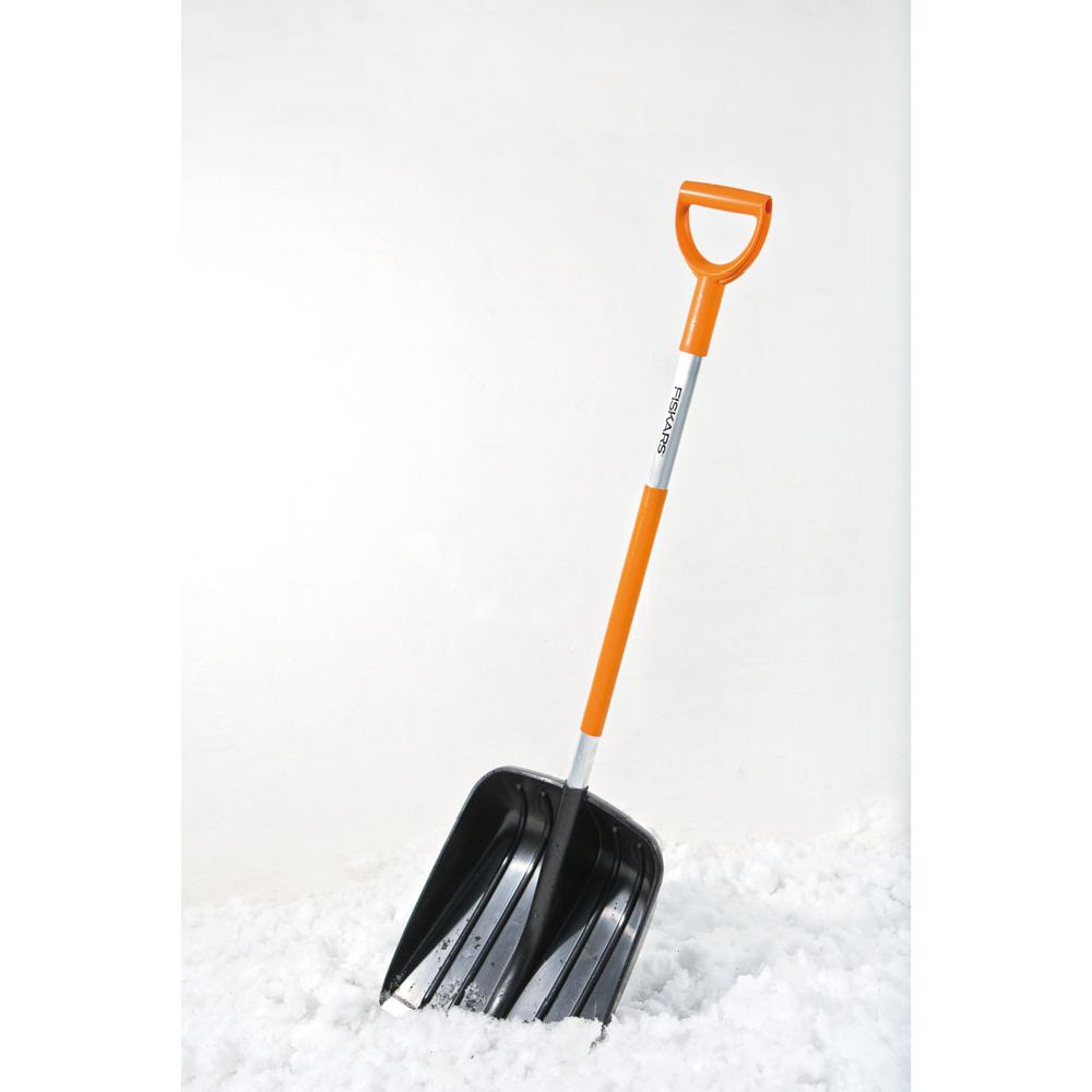 Fiskars Plus snöspade