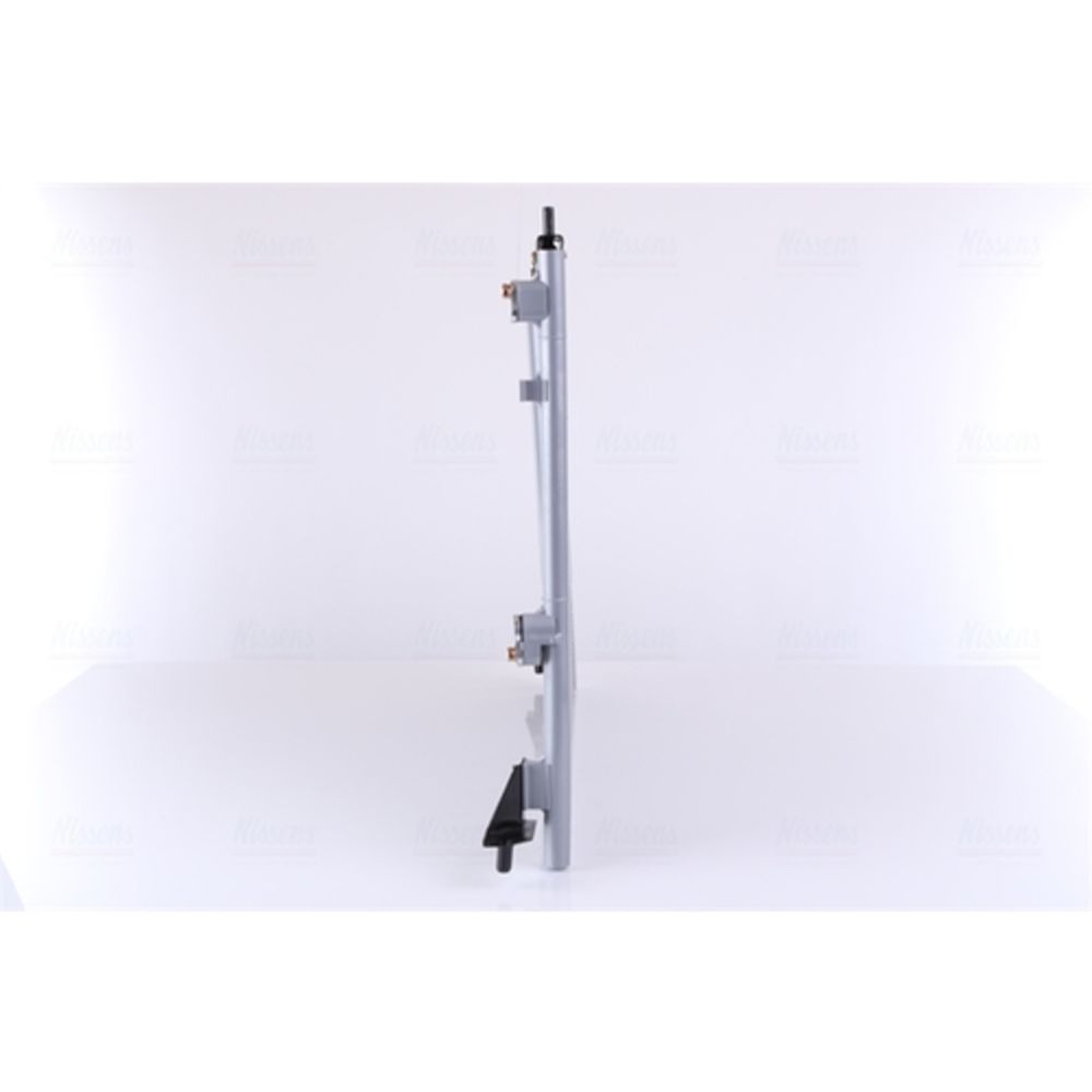 Ilmastointilaitteen lauhdutin 30-00509