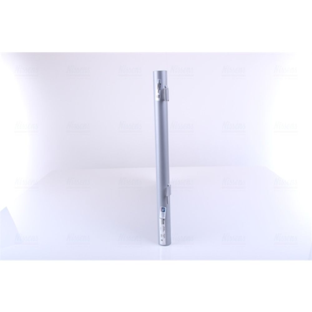 Ilmastointilaitteen lauhdutin 30-8439