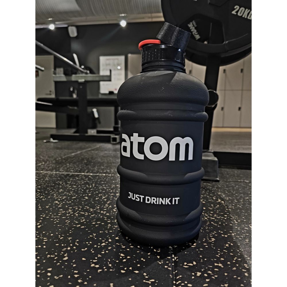 Atom juomapullo kahvalla 2200 ml