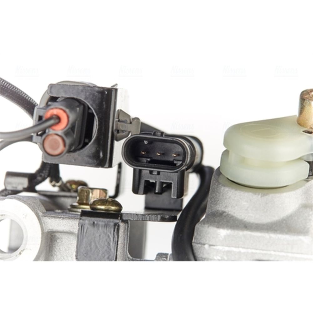 Ilmastointilaitteen kompressori 30-00334