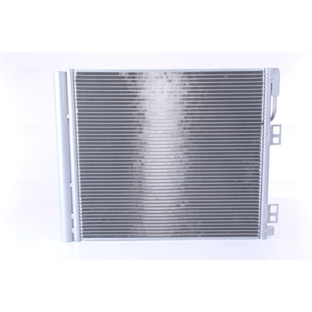 Ilmastointilaitteen lauhdutin 30-03985