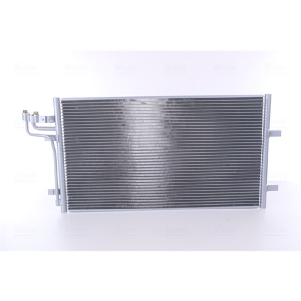 Ilmastointilaitteen lauhdutin 30-05152