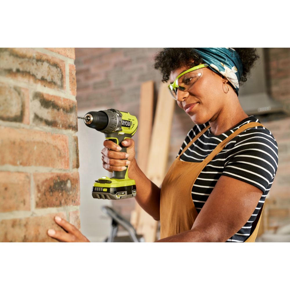Ryobi ONE+ batteridriven verktygssats RCK183D-242S 4.0 Ah & 2.0 Ah