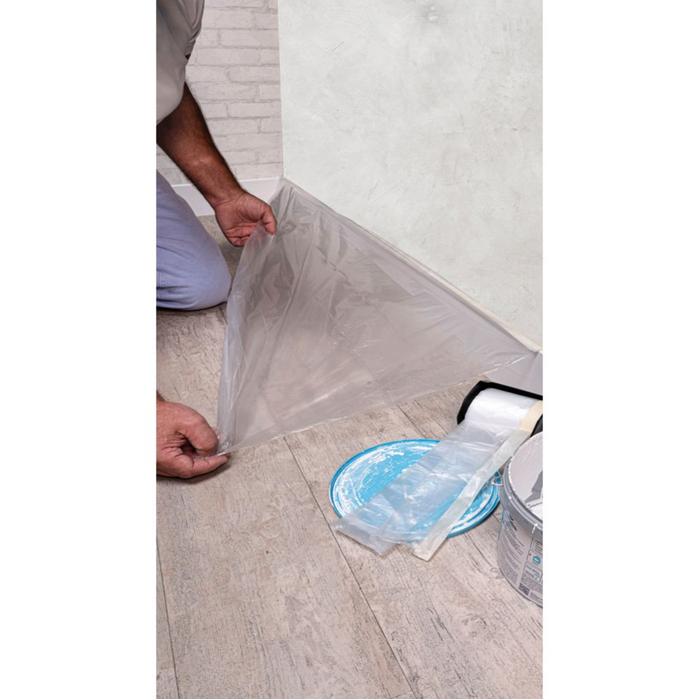 Black+Decker skyddsplast med maskeringstejp 550 mm x 33 m