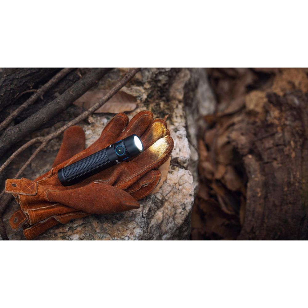 Olight Baton 3 Pro Max ficklampa 2500 lm laddningsbar