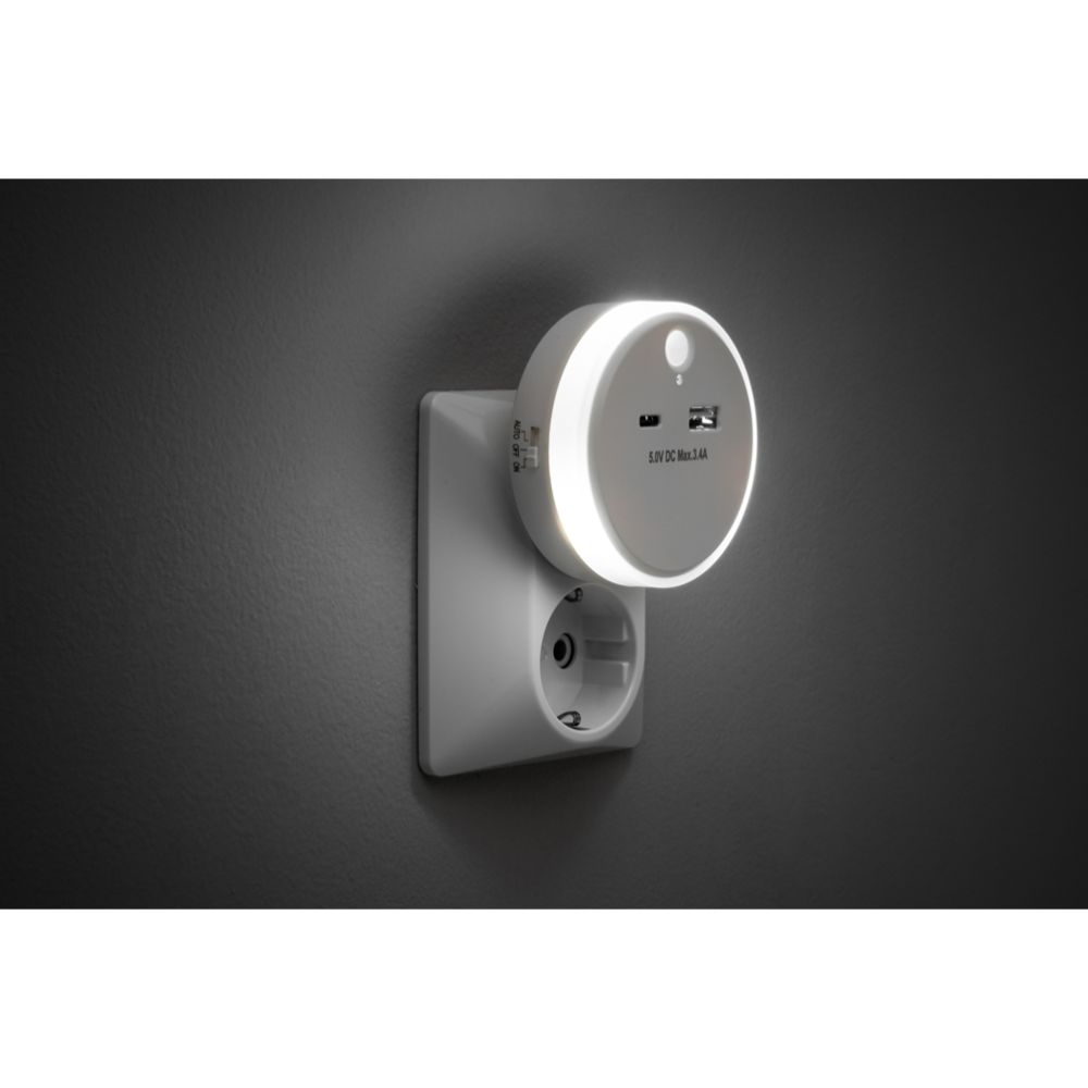 Tarmo USB-laddare och nattlampa med rörelsesensor