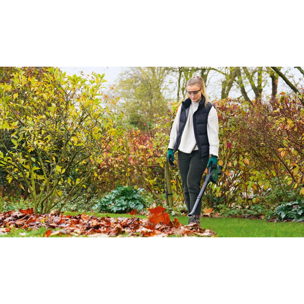 Bosch UniversalLeafBlower 18V-130 akkulehtipuhallin Solo