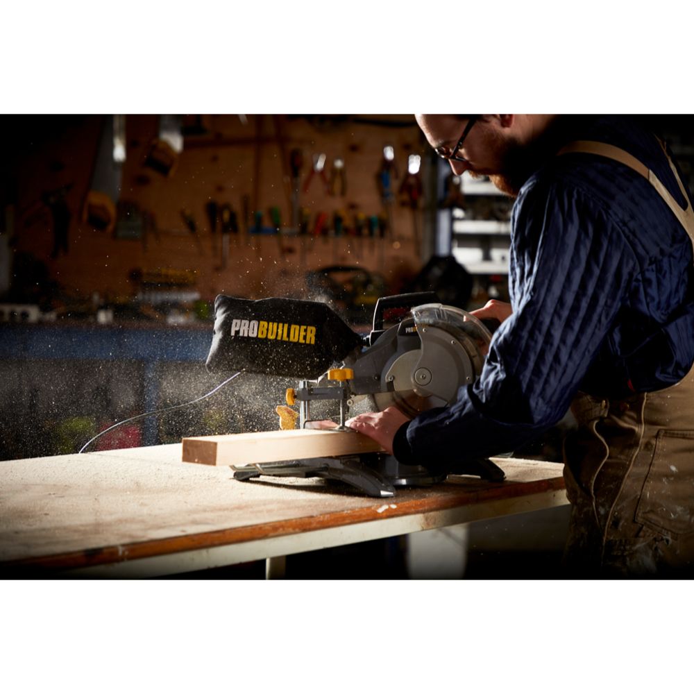 Probuilder 216 mm nurksaag 1700 W