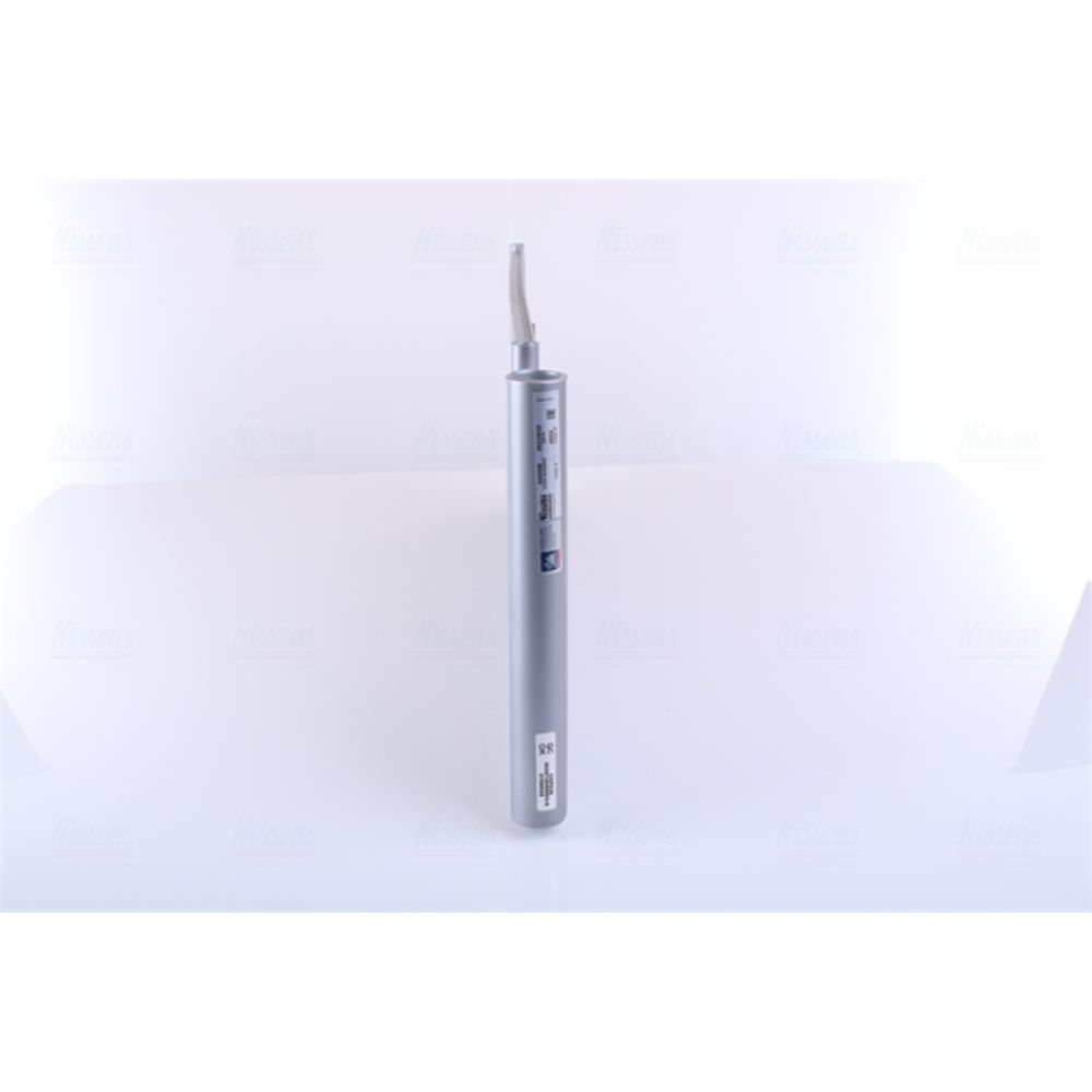 Ilmastointilaitteen lauhdutin 30-00396