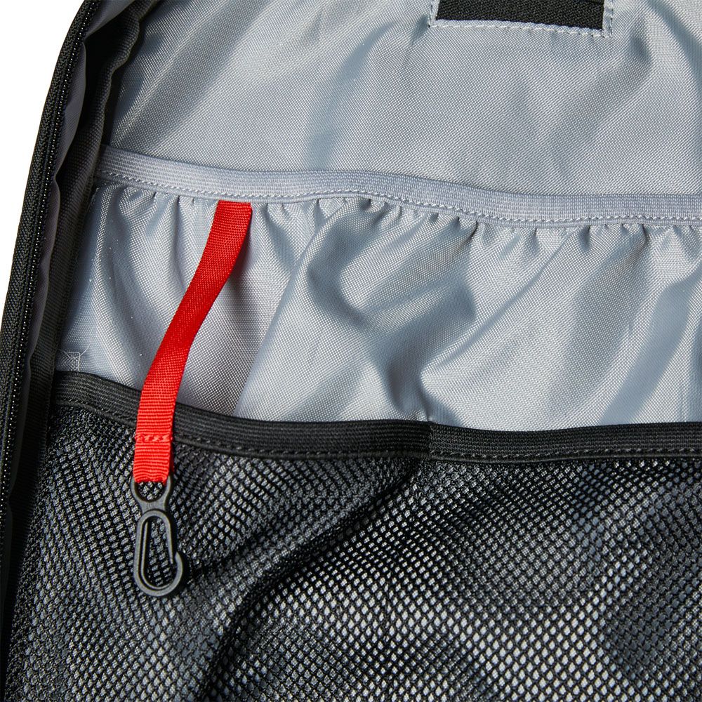 Fox Utility 18l juomareppu musta