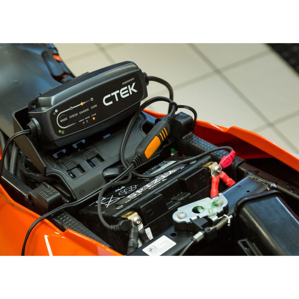 CTEK PowerSport CT5 MC-underhållsladdare 2,3 A