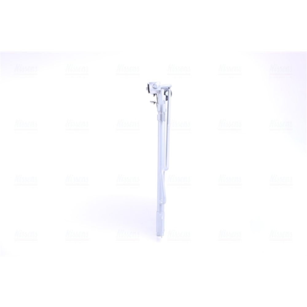 Ilmastointilaitteen lauhdutin 30-00245