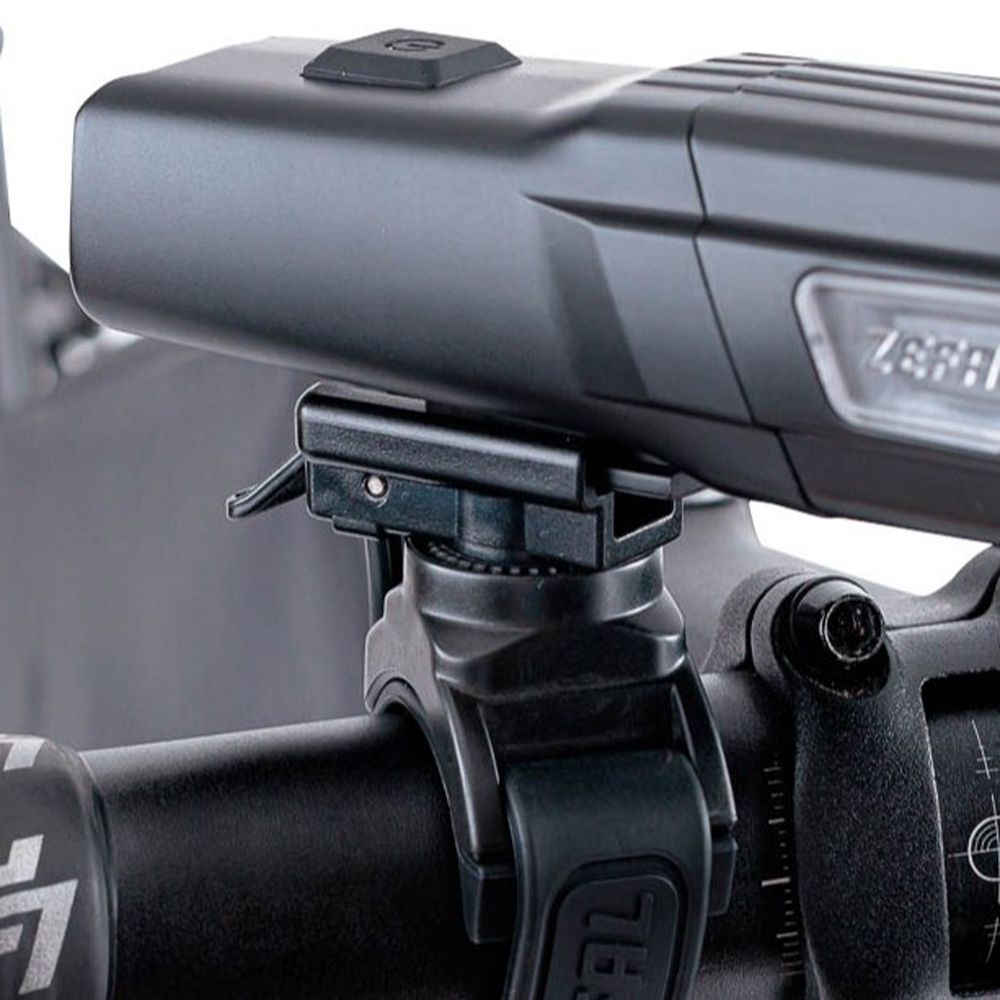 Zefal Supervision F1500 cykellampa fram USB-laddning