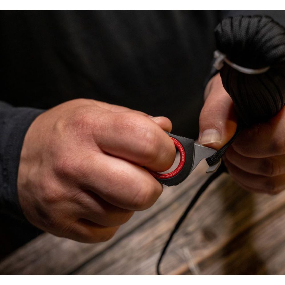 SOG Rapid Rescue bältesskärare/glasbrytare svart