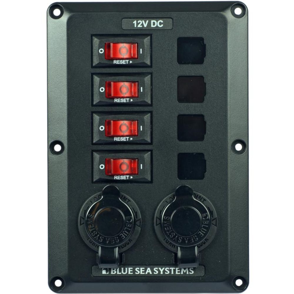 Blue Sea Systems strömbrytarpanel med fyra strömbrytare 2 x 12 V uttag 15 A