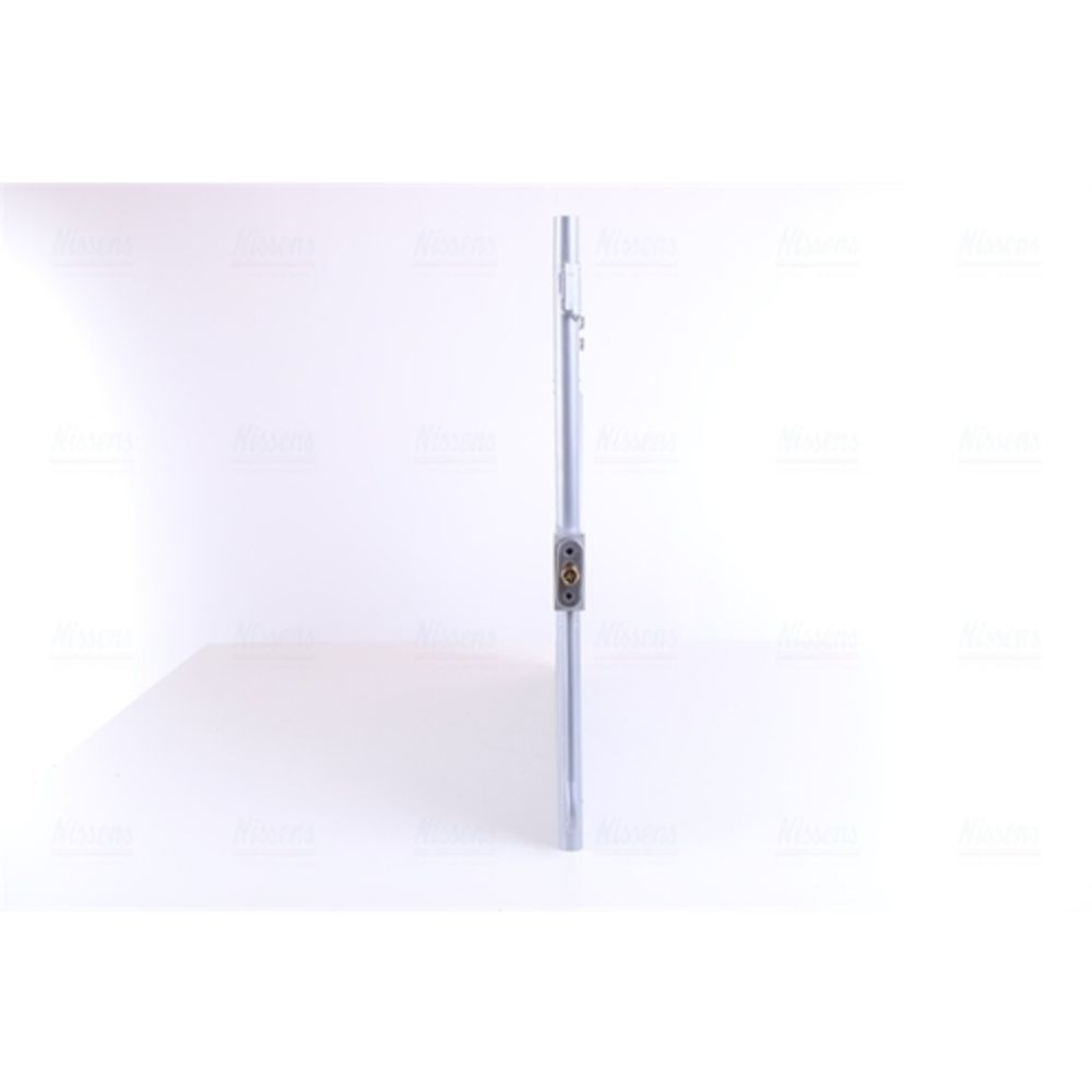 Ilmastointilaitteen lauhdutin 30-05426