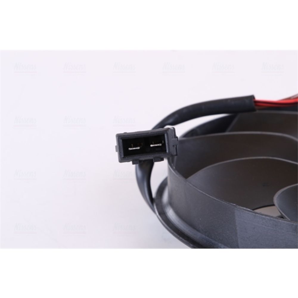 Jäähdyttimen tuuletin 13-1581